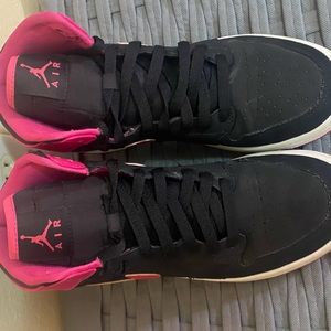 Jordan Air 1 Retro High GG Black/ Vivid Pink/ White Basketball Shoes.